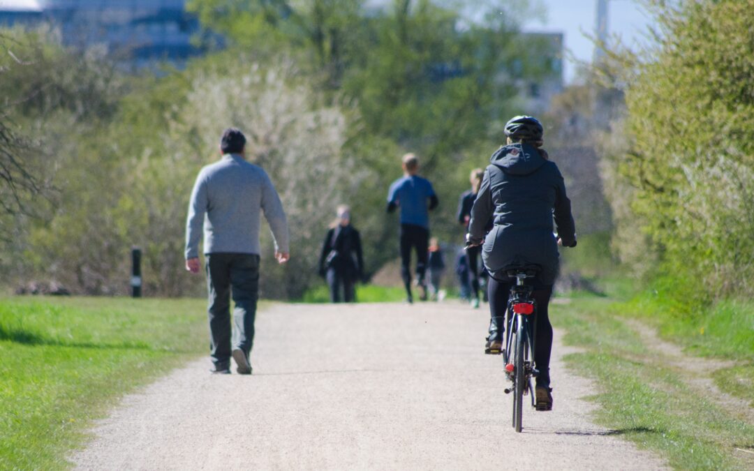 How one city in Canada is making it super easy for its people to walk more and drive less in fun and safe ways!